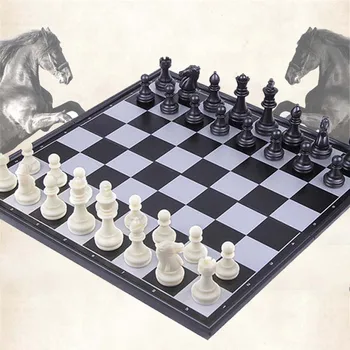 Супер Магнитная пластиковая шахматная игра Международный шахматный набор Складная Шахматная доска Магнитные фигурки для БЕДЕР Семейная настольная игра